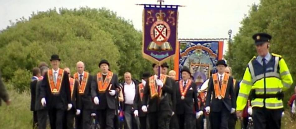 Rossnowlagh parade, with Gada escort